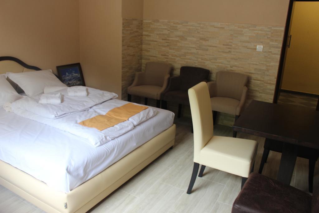 Guesthouse Eko Piva Plužine Εξωτερικό φωτογραφία